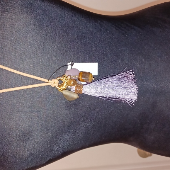 Necklace - Picture 2 of 3